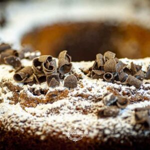 Ciambellone variegato alla cioccolata